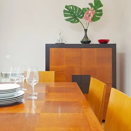 Apartment Big Sunny Terrace 2bd Apart Parque Nacoes-lisbon *