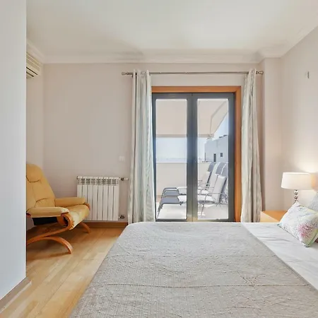 Big Sunny Terrace 2bd Apart Parque Nacoes-lisbon Apartment